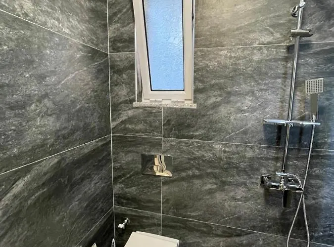Vendégház Egli Ksamil